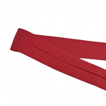 Röd snedslå med bredd 30mm.