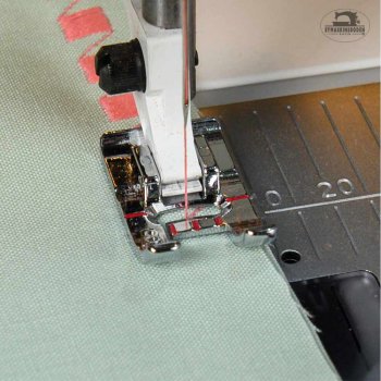 Pressarfot B Husqvarna Dekorsomsfot