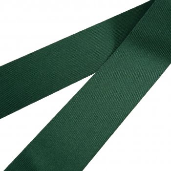 Ripsband i fin mörkgrön färg.