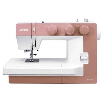 Mekanisk symaskin Janome 1522SP Smokey Pink fotograferad rakt framifrån, visar den rökrosafrontpanelen med de tre mekaniska vred