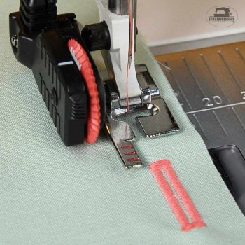 Knapphalsmatare husqvarna