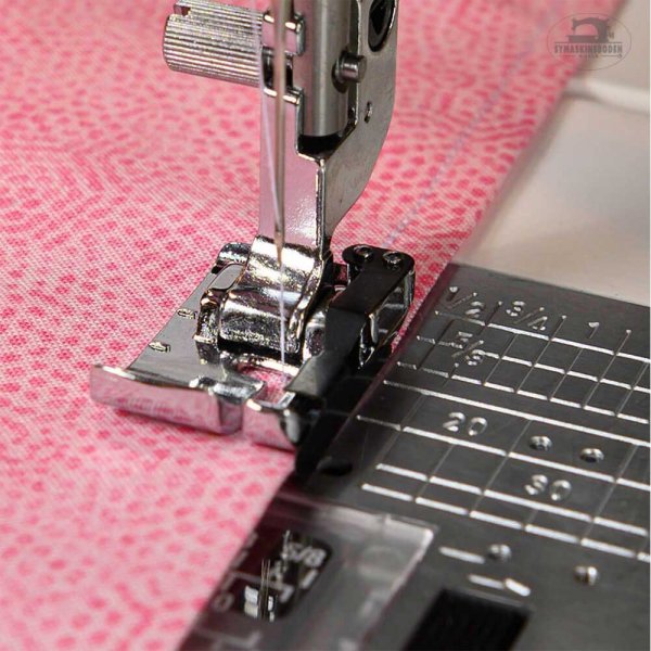 1/4 inchfot med guide 9 mm janome