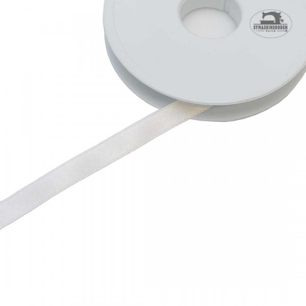 Ett naturvitt satinband som är 10mm brett