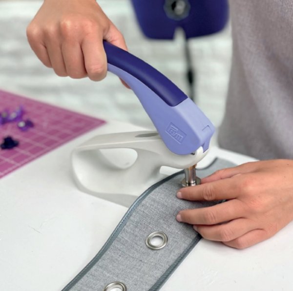 Montera öljetter med Prym Vario Creative Tool