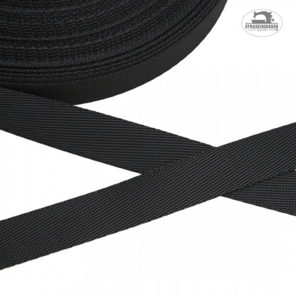 Ett slitstarkt och flexibelt nylonband i svart 15 mm