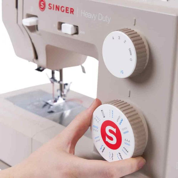 Singer Heavy Duty 4523
