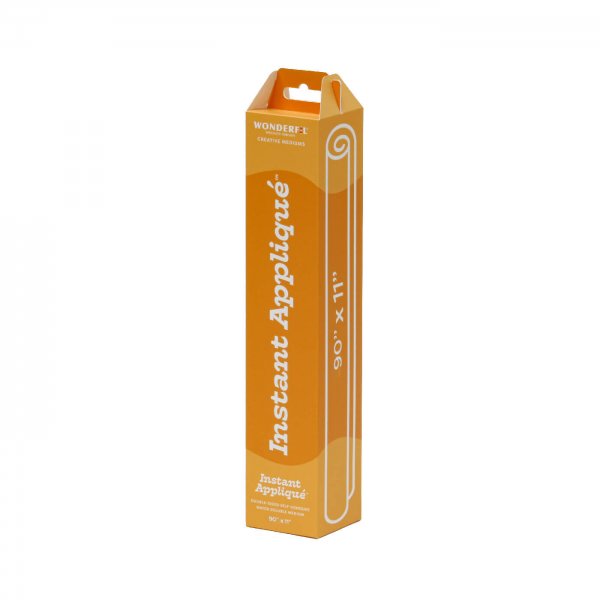 Produktförpackning för Instant Appliqué™ från WonderFil. En vertikal, rektangulär box i orange färg med vit text. Förpackningen